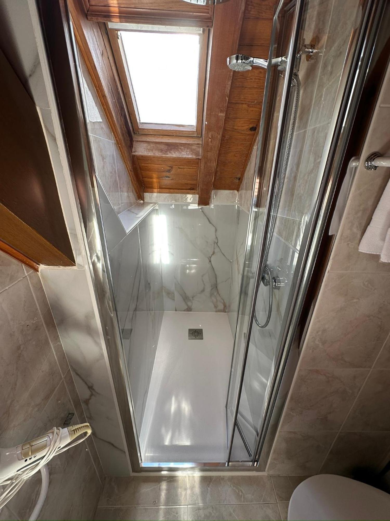 Hostal Ezkaurre Isaba Ngoại thất bức ảnh